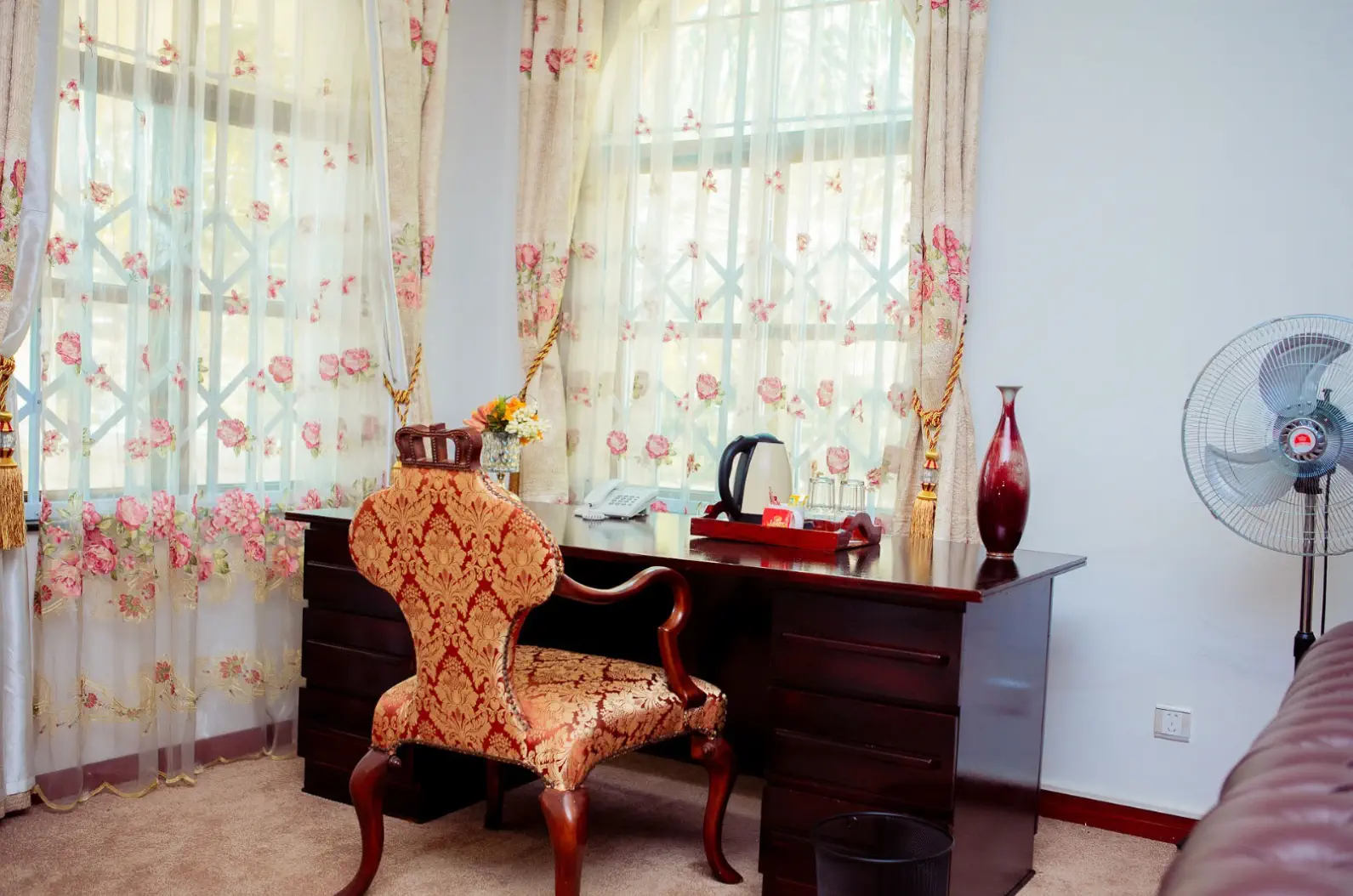 Presidential Room 7